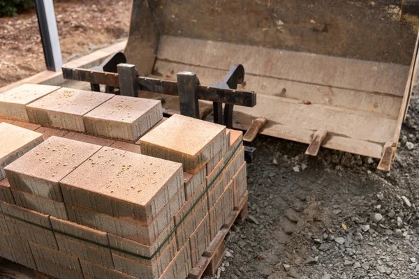 Neue Pflasterplatte Auf Palette Baumaterialien Für Die Sanierung Des Pflasters — Stockfoto