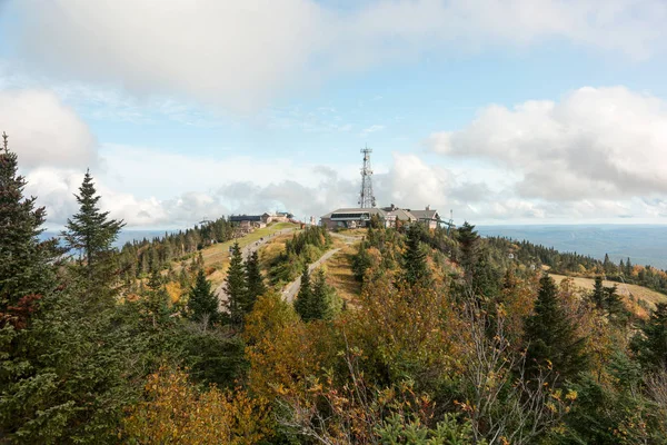 Vista Torre Radio Montaña Mont Tremblant Canadá — Foto de Stock