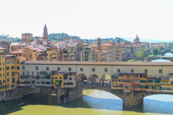 Panoramisch Uitzicht Ponte Vecchio Oude Brug Florence Italië Beroemde Toeristische — Stockfoto