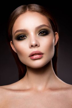 Parlak makyaj ile Beautyful Kız