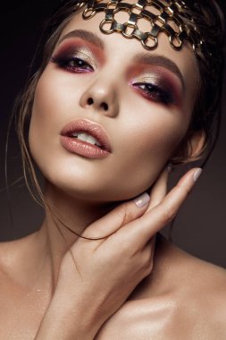 Parlak makyaj ile Beautyful Kız