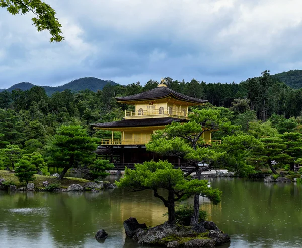 Japonya Kyoto Daki Altın Pavyon — Stok fotoğraf