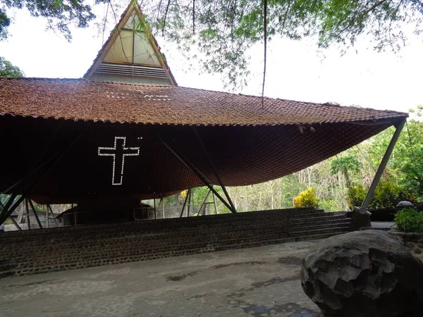 Kediri Java Oriental Indonésia Novembro 2019 Famosa Igreja Única Poh — Fotografia de Stock