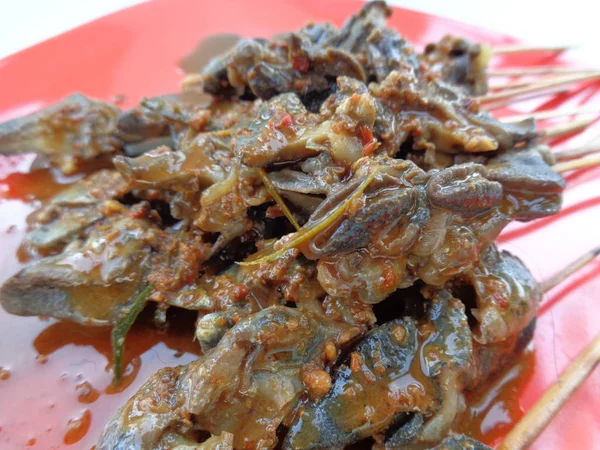 Sate Siput Sate Bekicot Piring Merah — Stok Foto