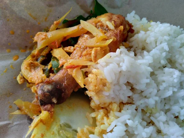 Nasi Bungkus Mix Rice Indonesian Cuisine Food Rice Fried Chicken — 스톡 사진