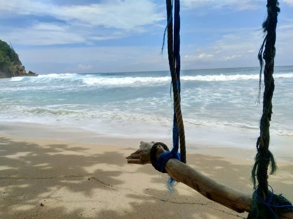 Zwaaien Het Strand Zonder Mensen — Stockfoto