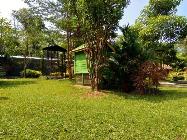 Parque Vacío Con Hermosa Vista — Foto de Stock