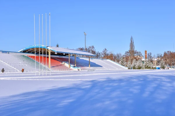 Sedie di sottofondo allo stadio, inverno — Foto Stock