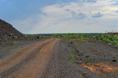 Sanayi ocakları dağlardan Rock döker