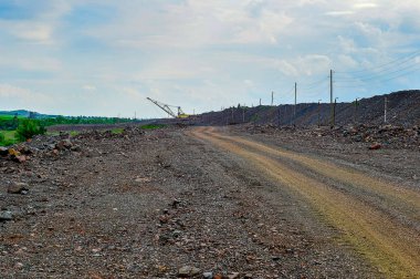 Sanayi ocakları dağlardan Rock döker