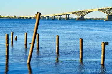 Rezervuar üzerinde tekneler ve tekneler için ahşap mesajlar i