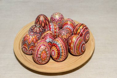 Paskalya yumurtaları, el boyaması ile Akrilik boyalar, sanat