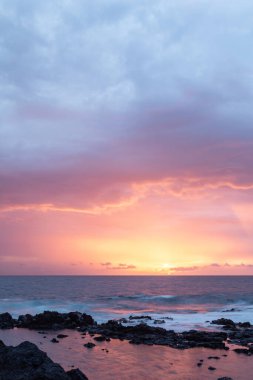 Kotillo sahilinde gün batımı, Fuerteventura, Kanarya Adaları, İspanya.