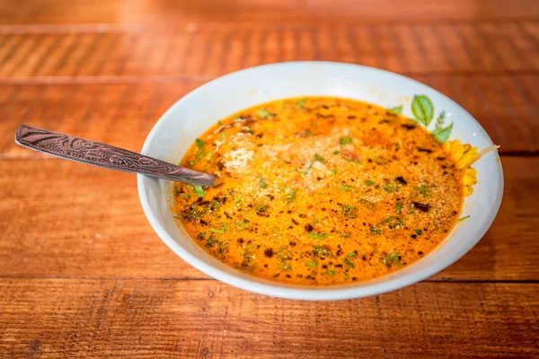 Ukrayna ve Rus geleneksel çorba pancar çorbası