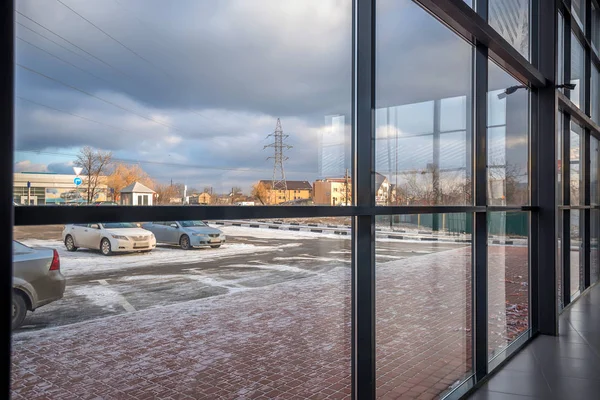 Moderno edificio de pared de vidrio — Foto de Stock