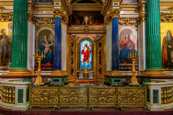 Interior of the orthodox cathedral — Stock Photo, Image