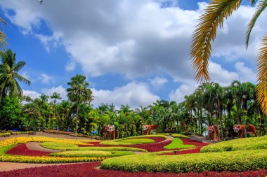 Pattaya, Tayland - Mart 2013: Nong Nooch Bahçe