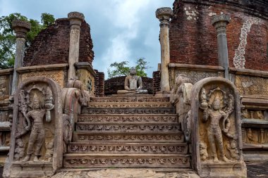Vatadage Polonnaruwa içinde kalıntıları