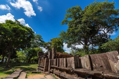 Anient şehir Polonnaruwa, Sri Lanka karmaşık berbat