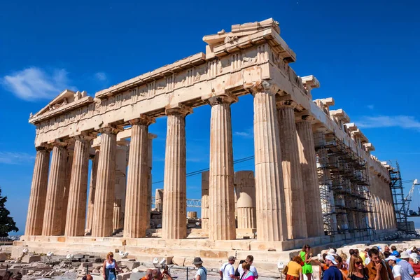 ATHENS, GREECE - JUNE, 2011: Parthenon ruins — Stock Photo, Image
