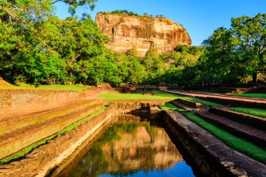 Sri Lanka 'daki Sigirya Kayası