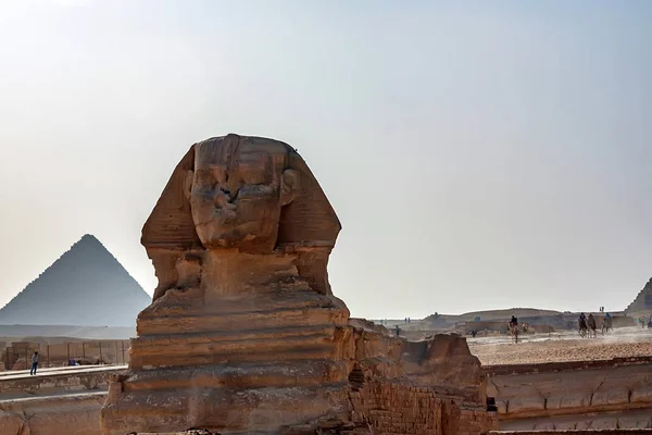 GIZA, EGYPT - FEBRUARY, 2010: The Great Sphinx of Giza — Stock Photo, Image