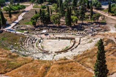 Athens, Yunanistan - Haziran 2011: Thetre Dionysos kalıntıları