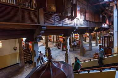 Kandy, Sri Lanka - Kasım 2013: tapınak diş