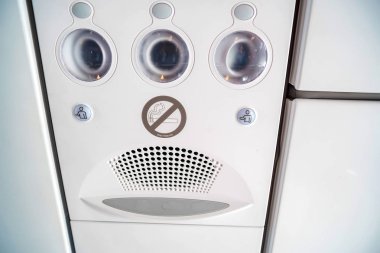 modern Yolcu uçakları genel gider konsol