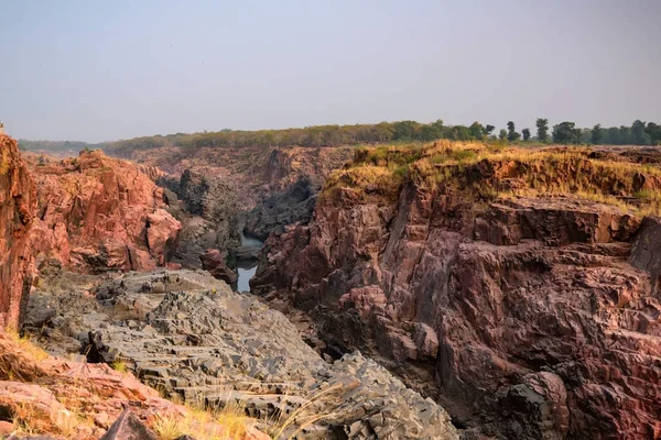 Schöne indische Landschaft mit raneh fall — Stockfoto