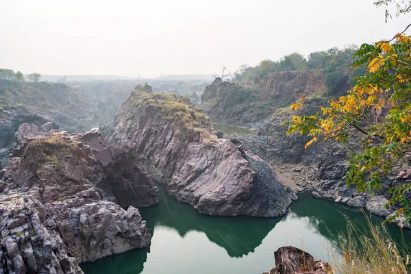 Prachtige Indiase landschap met Raneh vallen — Stockfoto