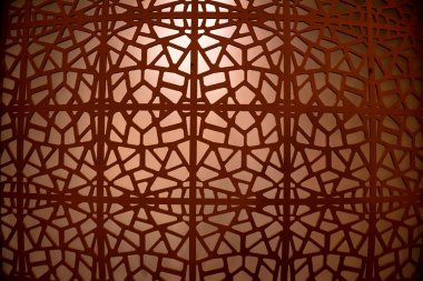 Kahverengi demir kılavuzunun soyut süsleme