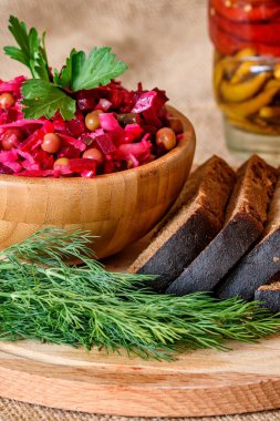 Vinegret - geleneksel Rus sebze salatası