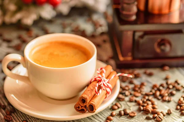 Cozy winter setting with cup of coffee — Stock Photo, Image