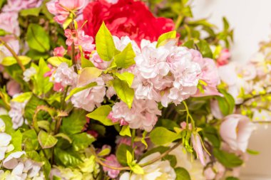 Yapay çiçek buketi