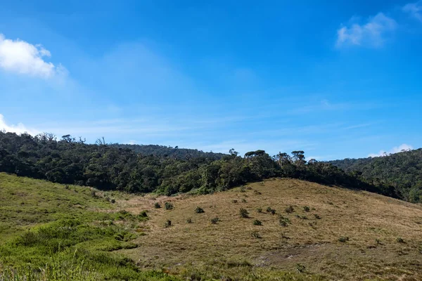 Vista panorâmica em Horton Plains, Sri Lanka — Fotografia de Stock