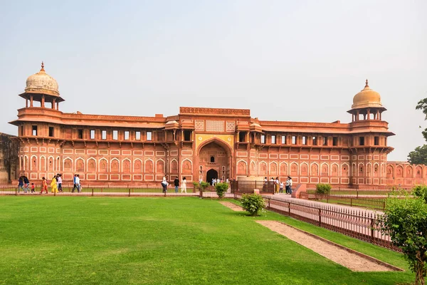 Fort, Agra, Hindistan - Kasım, 2017: Cihangir Palace