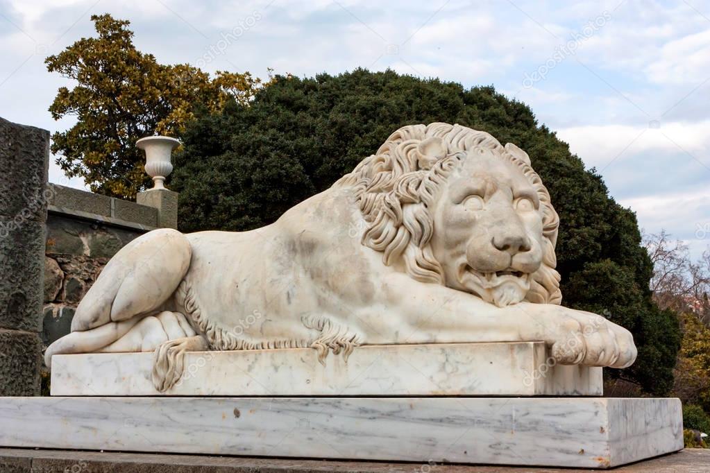 Sculpture of Medici lion in Vorontsov Palace — Stock Photo © Yakov