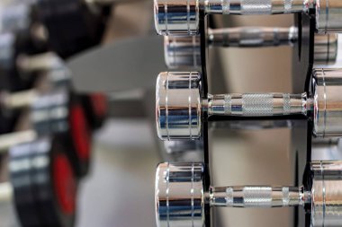 Krom dambıl closeup görüntü