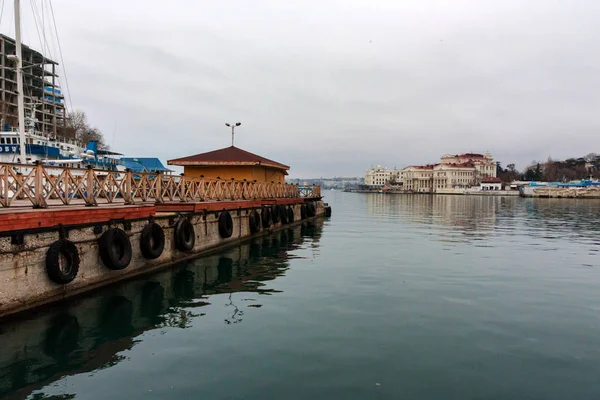 Sevastopol bay mulen dag — Stockfoto