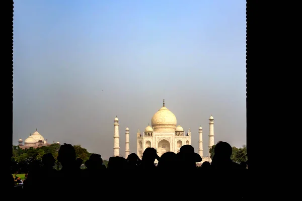 Taj Mahal schilderachtig uitzicht in Agra, India. — Stockfoto