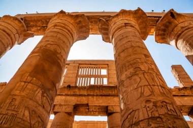 Büyük Hipostil hall tapınaklar Karnak Luxor adlı