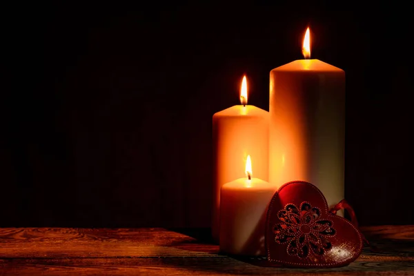 St Valentines background of candles and heart — Stock Photo, Image