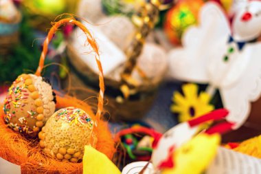 Masada Sepette yumurta boyalı Paskalya