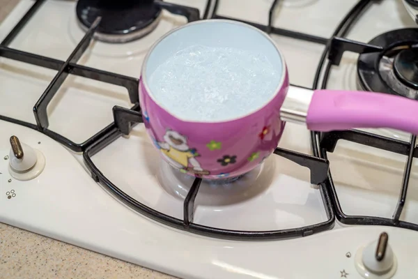 Boiling water in pan — Stock Photo, Image