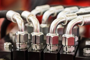 Modern traktör hidrolik donatım