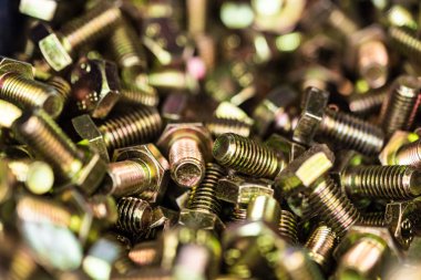 Yakın çekim bronz cıvata arka plan