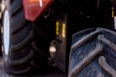 Yeni birleştirme hasat tesisi kapatın