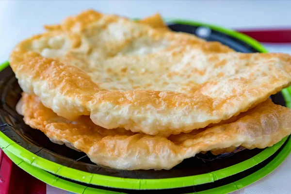Chebureki or fried pie with meat on plate close up — Stock Photo, Image