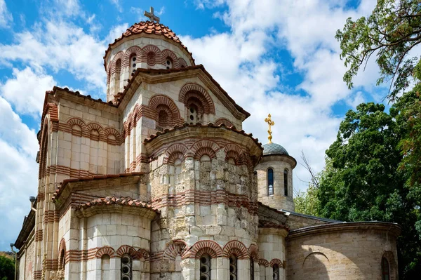 Kostel sv. Jana Křtitele v Kerchu — Stock fotografie